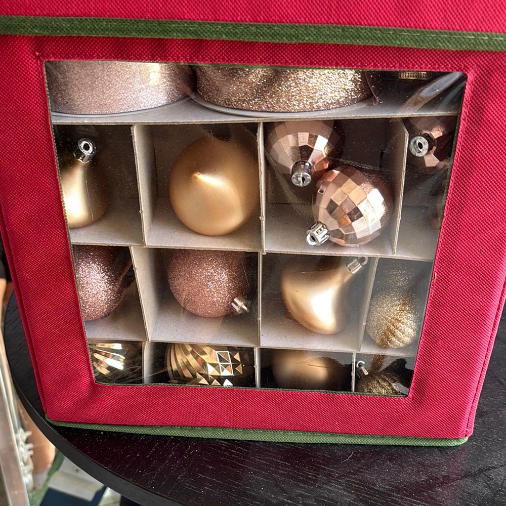 Elegant Gold and Bronze Holiday Ornament Set
